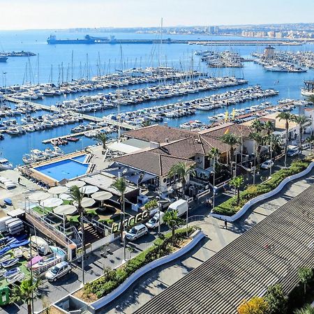 2 Bedroom Stunning Apartment In Torrevieja Eksteriør billede